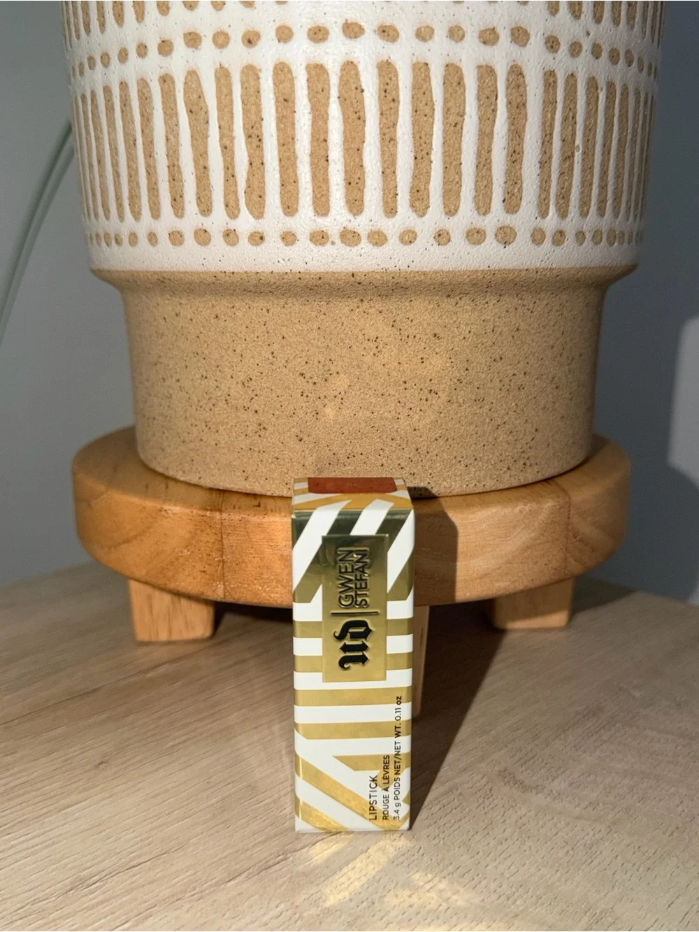 Urban Decay Gwen Stefani Red Lipstick — Classic Bold Red